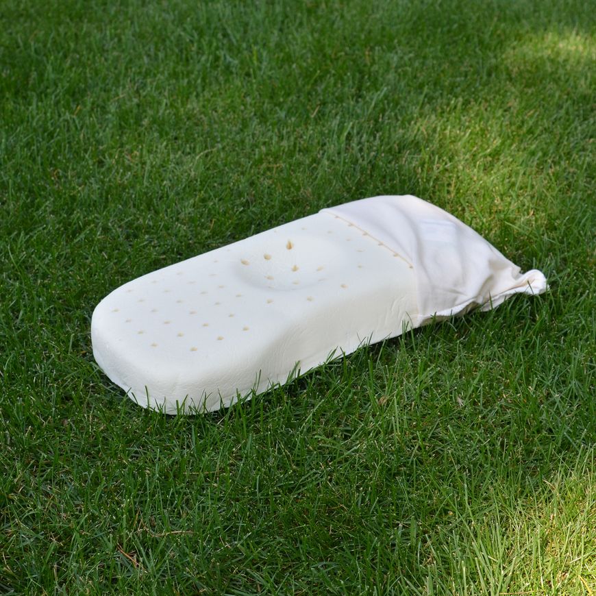 Подушка "КОНТУР" для новонароджених зі 100% натурального латексу